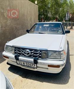 تۆیۆتا کراون